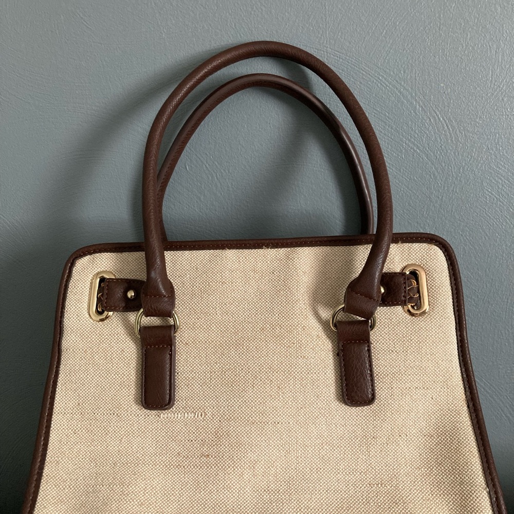 Very cute shoulder bag! - Picture 2 of 7